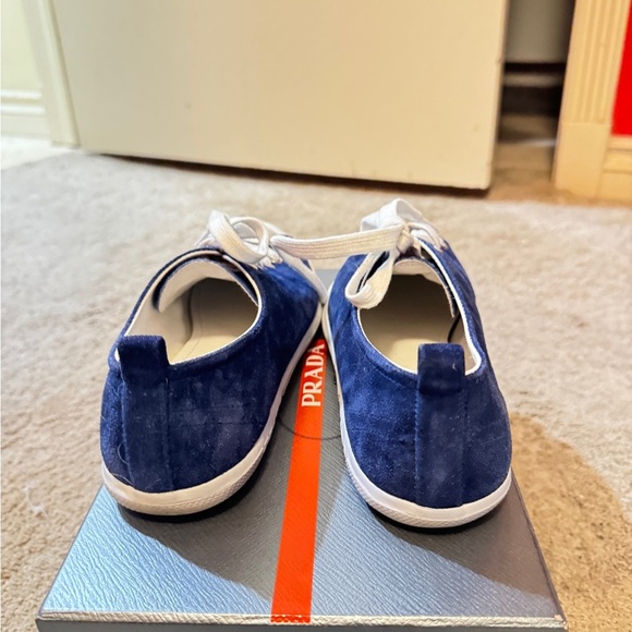 Prada blue suede sneakers size 38.5/81/2 - Picture 4 of 6
